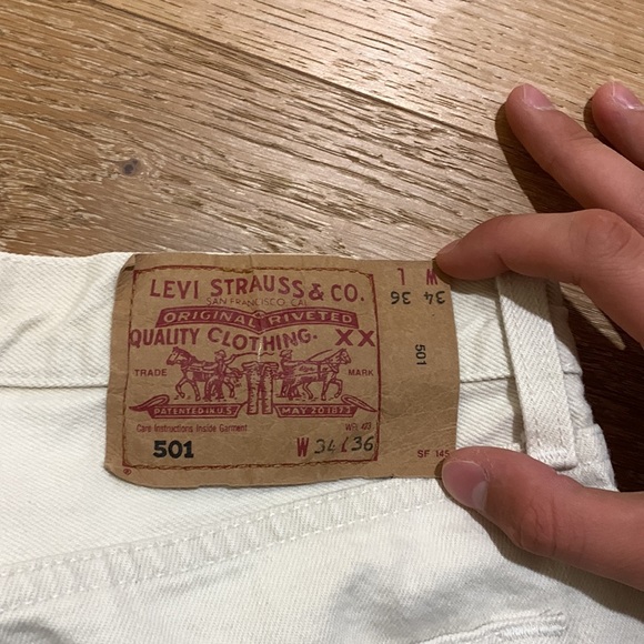 Levi 501' Jeans - Picture 3 of 3